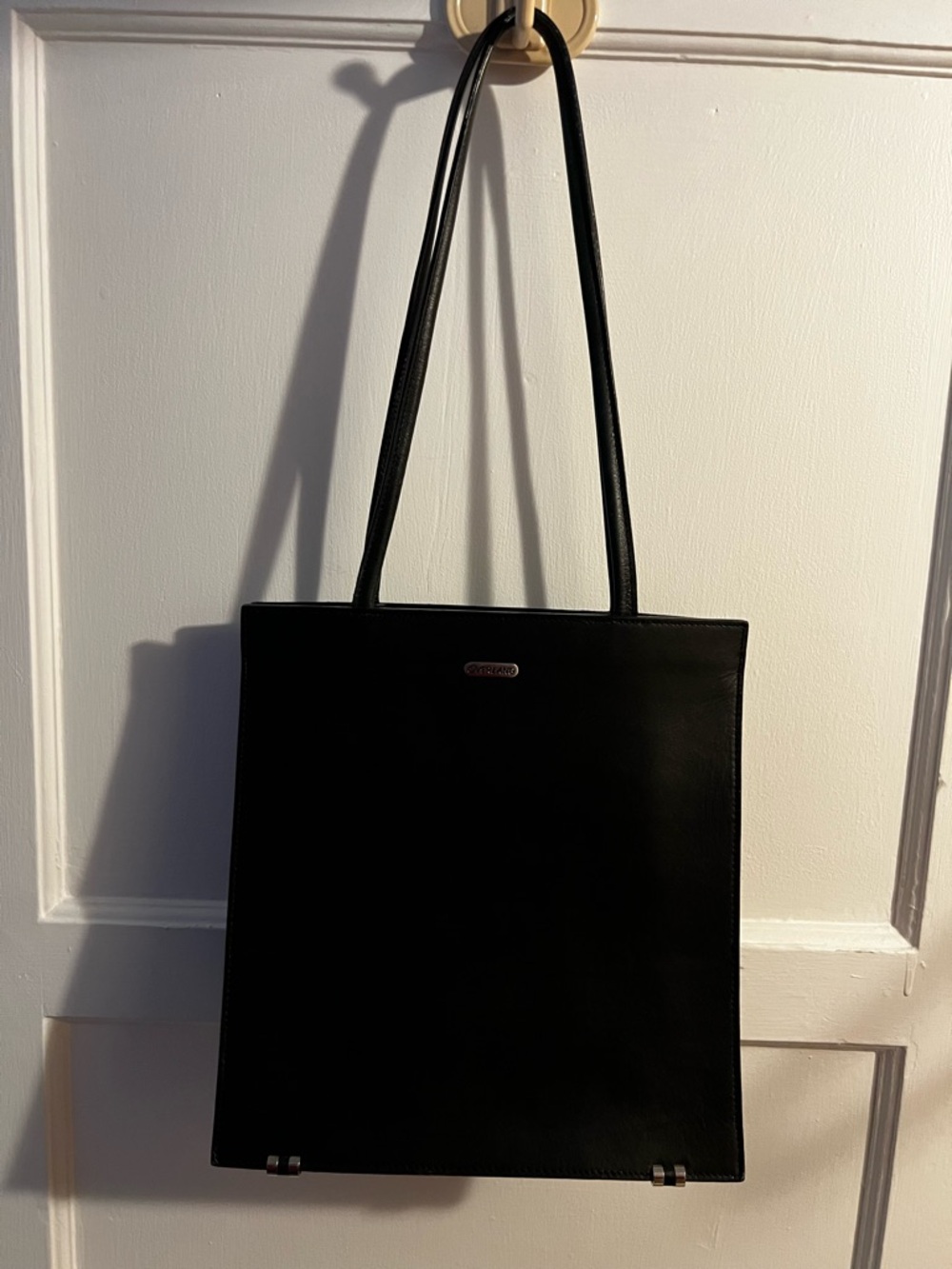 Black Women's Tote Bag by Overland